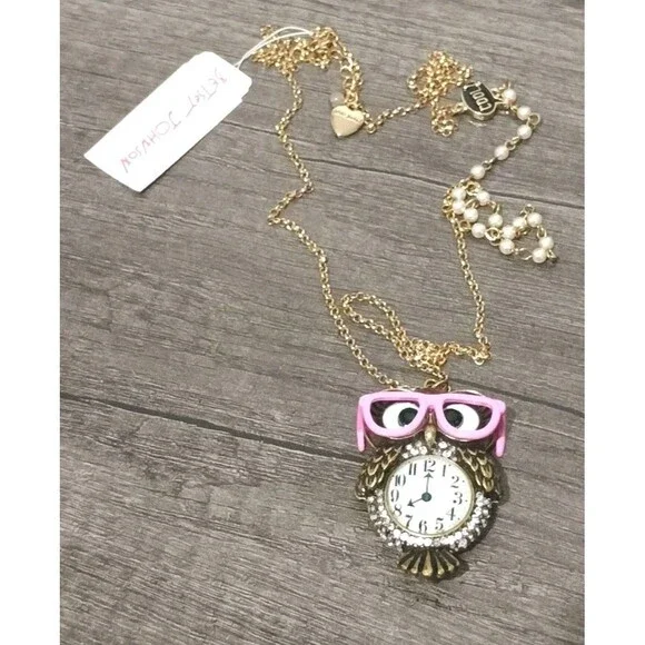 Betsey Johnson Back To Cool Owl Pink Glasses Faux Clock Pendant Necklace New - Picture 1 of 8